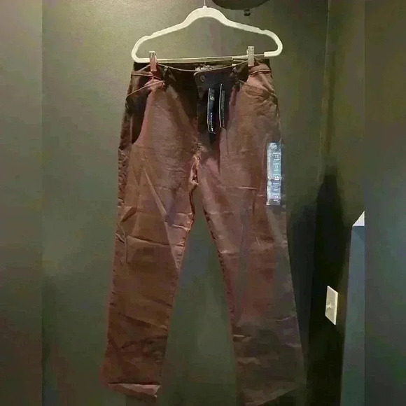Pants - Lee woman’s relaxed fit straight leg